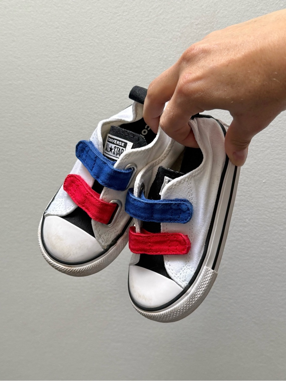 Converse Kids' White Canvas Low Top All Stars with Red & Blue Straps - Size 7